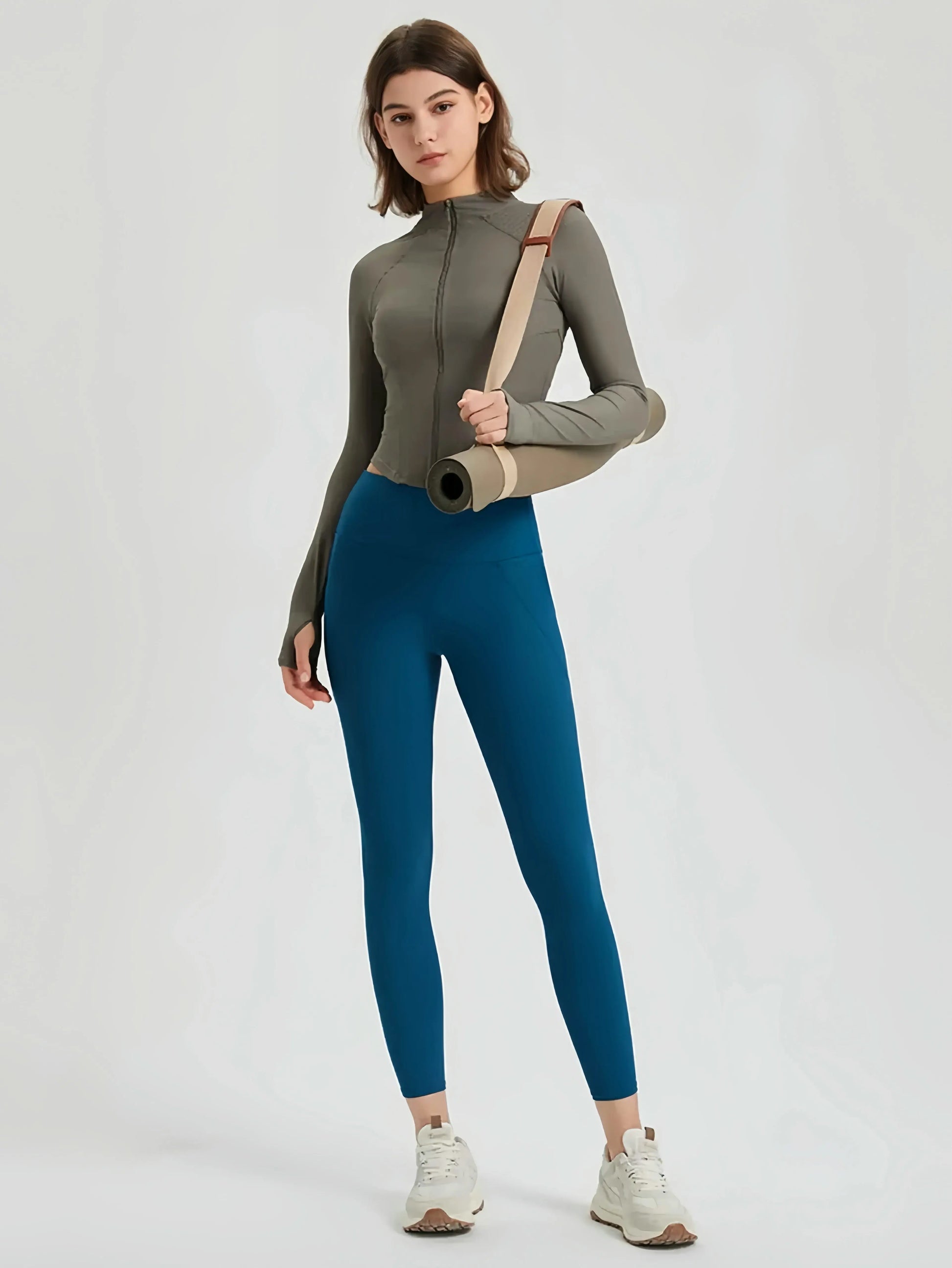 Yoga clothes, women's autumn and winter sports tops, slim fit zipper, casual long sleeved jackets, running and fitness clothes Little Addiction