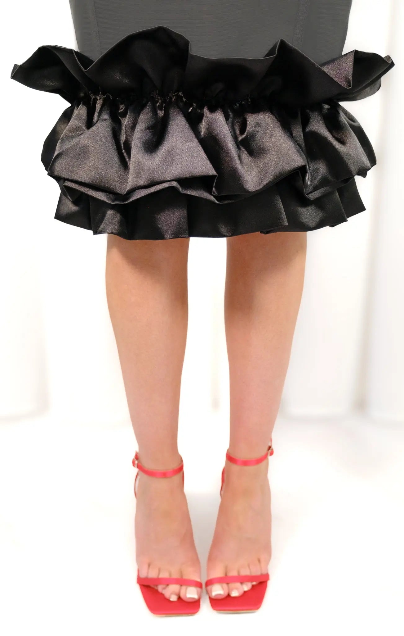 Gabrielle' Black Midi Dress Little Addiction